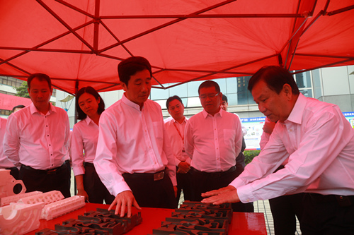 玉柴举办“双师”成果展 多项创新成果大放异彩