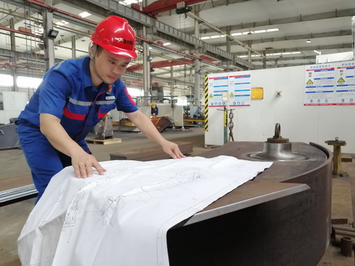 玉柴职工刘英佳获“广西工匠”荣誉称号