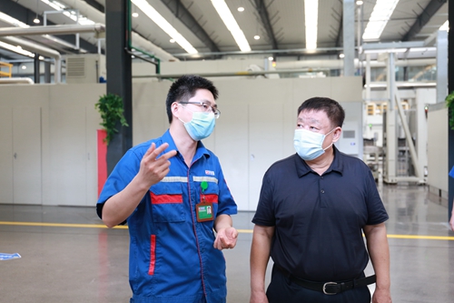 中国内燃机工业协会秘书长邢敏到玉柴调研