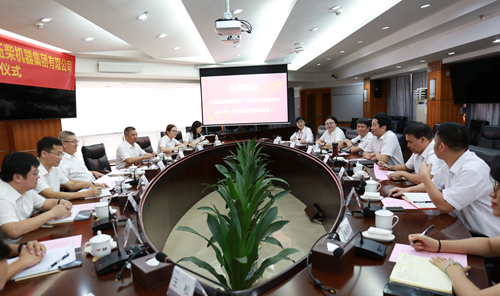 玉柴集团与邮政储蓄银行广西分行签订战略合作协议