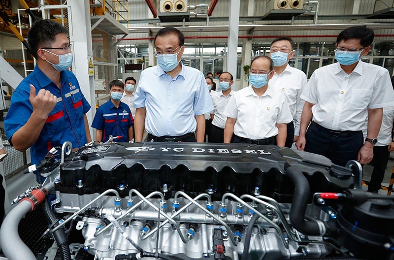 李克强在广西考察时强调：解放思想 推进改革开放 培育壮大市场主体 扎实改善民生