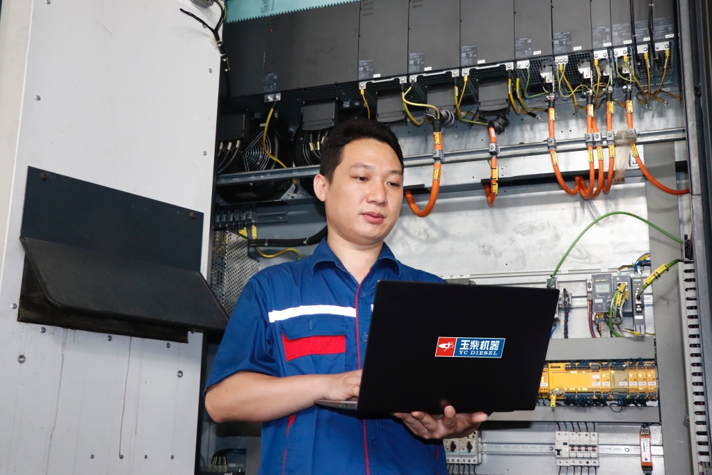 学青会火炬开始传递，玉柴三位青年将担任火炬手